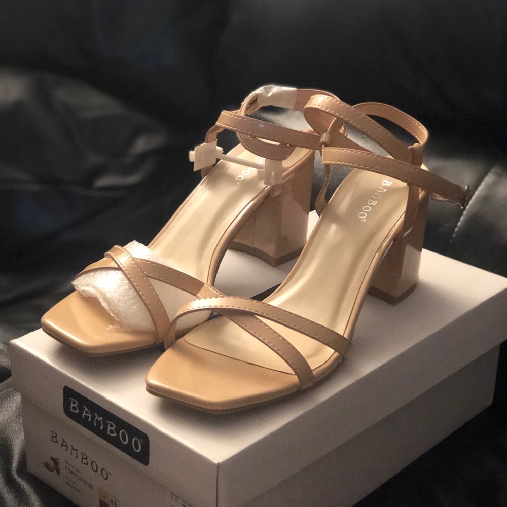 BAMBOO strappy nude block heel size 8.5